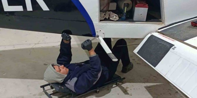 Lise Öğrencileri İ̇spanya’da Uçak Bakım Stajı Yaptı