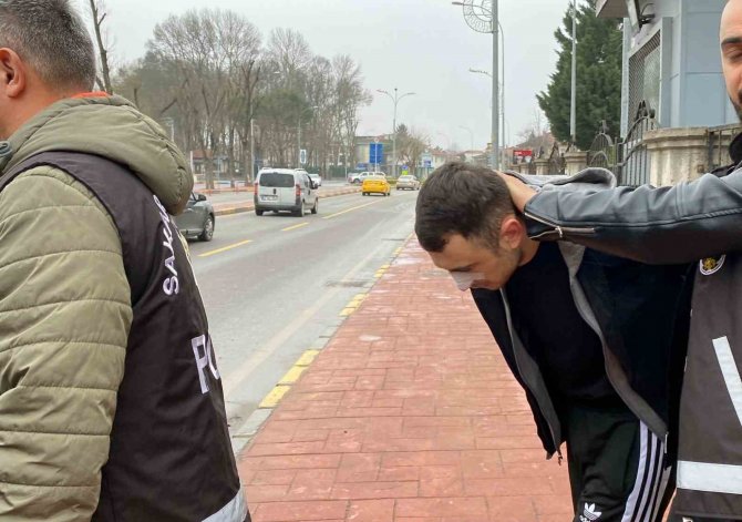 Minibüste Pompalı Tüfekle Öldürmüştü, Mahkemece Tutuklandı