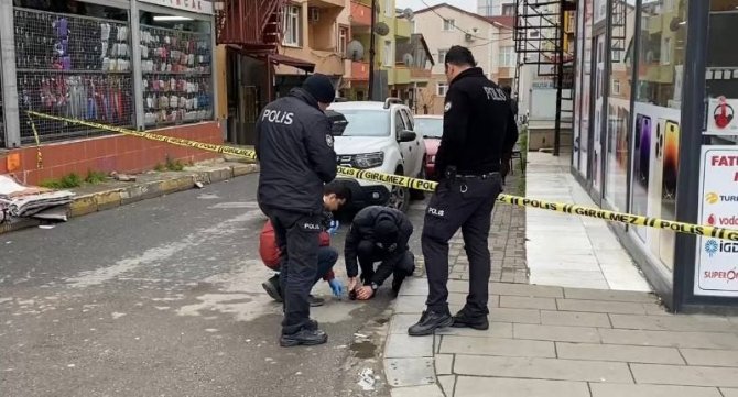Pendik’te Esnafa Kurşun Yağdırdı: O Anlar Kamerada
