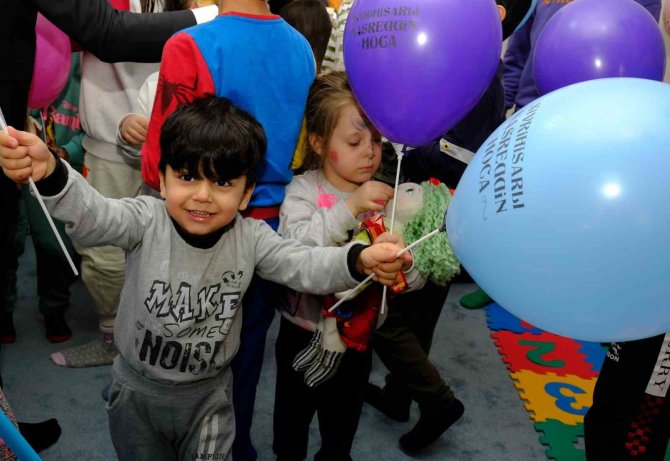 Depremzede Çocukların Yüzü Sivrihisar’da Gülüyor