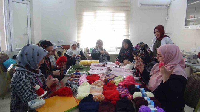 Cizreli Kadınlar, Depremzede Çocuklar İçin Seferber Oldu