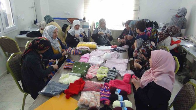 Cizreli Kadınlar, Depremzede Çocuklar İçin Seferber Oldu