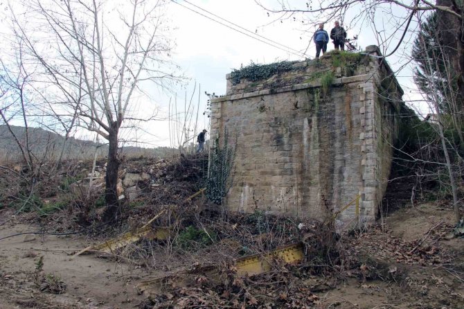Tarihi Demir Köprü 14 Yıldır Yapılmayı Bekliyor