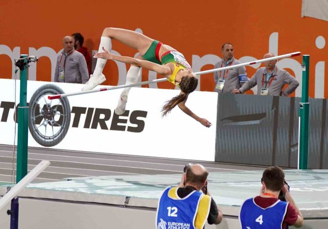 Avrupa Salon Atletizm Şampiyonası’nda İlk Gün 4 Türk Atlet Piste Çıktı