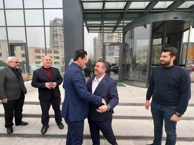 Başkan Güngör, İş Adamlarıyla Bir Araya Geldi