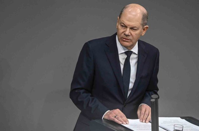 Almanya Başbakanı Scholz’dan Çin’e Çağrı: "Moskova’daki Nüfuzunuzu Kullanarak Rus Birliklerinin Geri Çekilmesini Sağlayın"