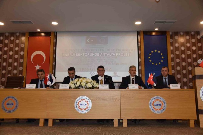 Meslek Liseleri Deprem Bölgesine Yardım İçin Fabrika Gibi Çalışıyor