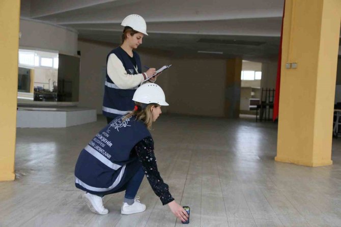 Aydın Büyükşehir Belediyesi Deprem Güvenliği İle İlgili Ücretsiz Performans Testlerine Devam Ediyor