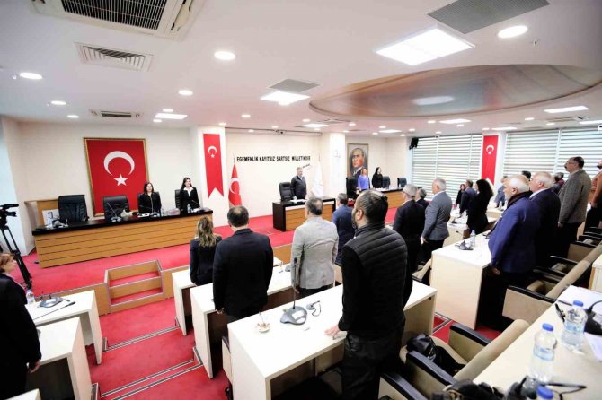 Başkan Sandal, “Bayraklı’yı Afet Bölgesi İlan Edelim” Dedi, Muhalefet Reddetti