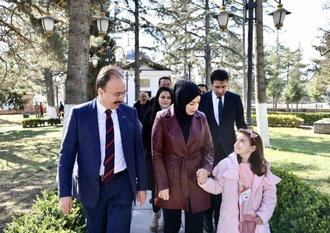 Vali Kızılkaya: "Dileğimiz Bir An Önce Yaraların Sarılması"