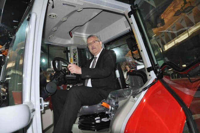 Karacabey’de Gıda Tarım Ve Hayvancılık Fuarı Kapılarını Açtı