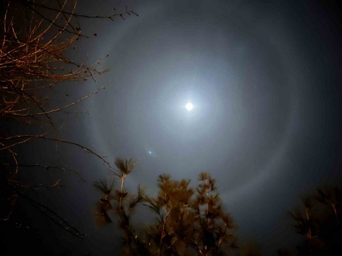 Tedirginlik Oluşturan Görüntünün Ay Halesi Olduğu Anlaşıldı