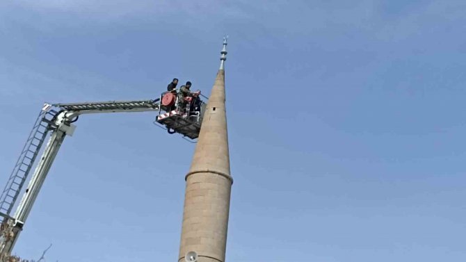 Bünyan’da Yıkım Ve Onarım Çalışmaları Devam Ediyor