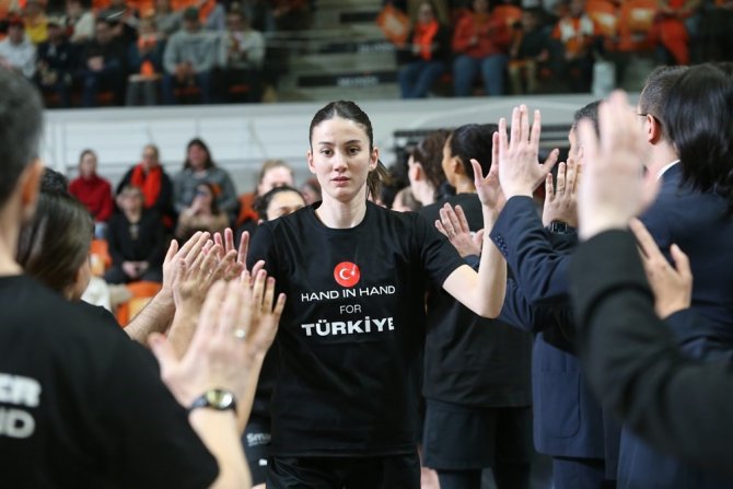 Kadınlar Euroleague: Tango Bourges Basket: 79 - Fenerbahçe: 90