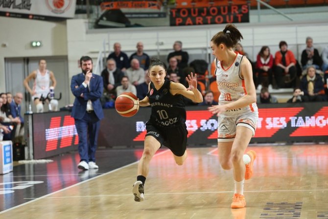 Kadınlar Euroleague: Tango Bourges Basket: 79 - Fenerbahçe: 90