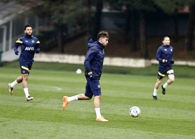 Fenerbahçe, Kayserispor Maçı Hazırlıklarını Sürdürdü