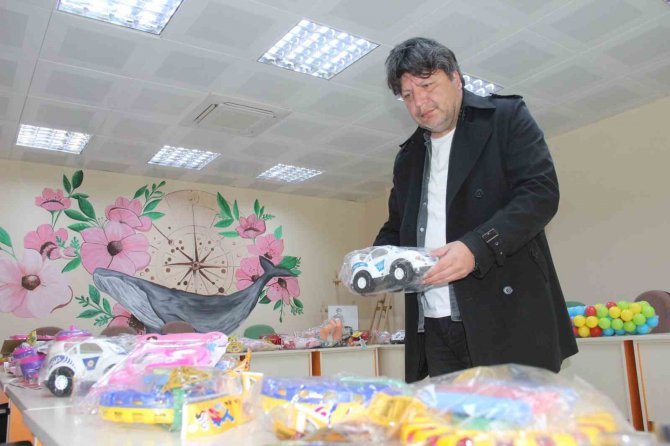 Karaman’da Depremzede Çocuklar İçin Oyuncak Kampanyası Başlatıldı