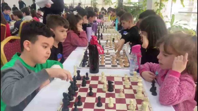 Gönen’de Satranç Turnuvası Heyecanı Sonuçlandı