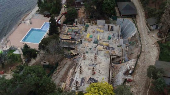 Büyükada’da Kaçak İnşaat İddiası: ‘Basit Onarım’ Adı Altında İnşaata Başladılar