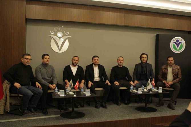 Egi̇ad İş Dünyası Deprem Bölgesinde