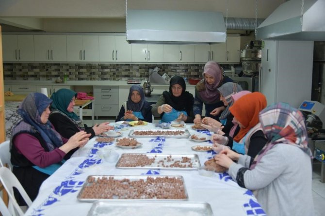 ’Kahraman Kadınlar’ Yardım Gücünü Genişletti
