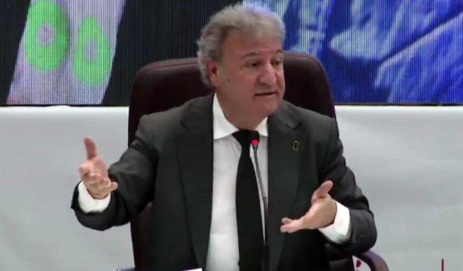 Chp’li Başkan İ̇duğ’dan Deprem Sonrası Muhalefetin Eleştirilerine Tepki