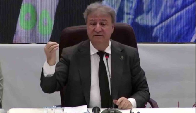 Chp’li Başkan İ̇duğ’dan Deprem Sonrası Muhalefetin Eleştirilerine Tepki