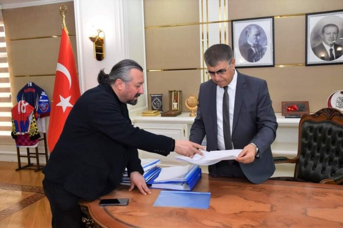 Karabük İ̇dman Yurdu Yardım Maçından Toplanan Gelirin Dekontunu Vali Gürel’e Teslim Etti