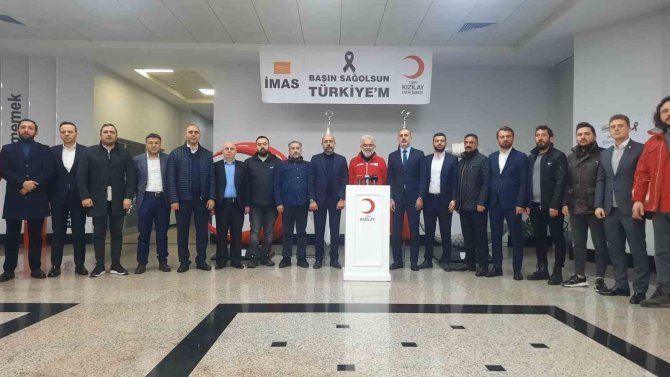 Kızılay Fatih Şubesine Araç Bağışı Yapıldı