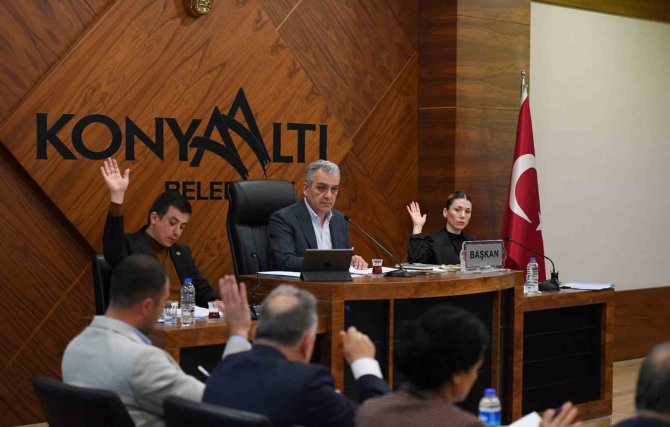 Konyaaltı’nda ‘Fore Kazık’ Oy Birliğiyle Kabul Edildi