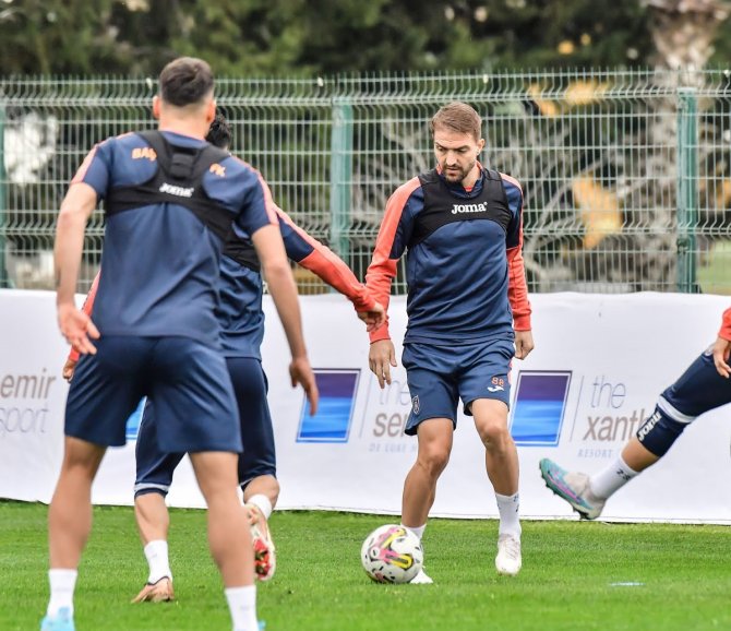 Başakşehir, Alanyaspor Maçı Hazırlıklarını Tamamladı