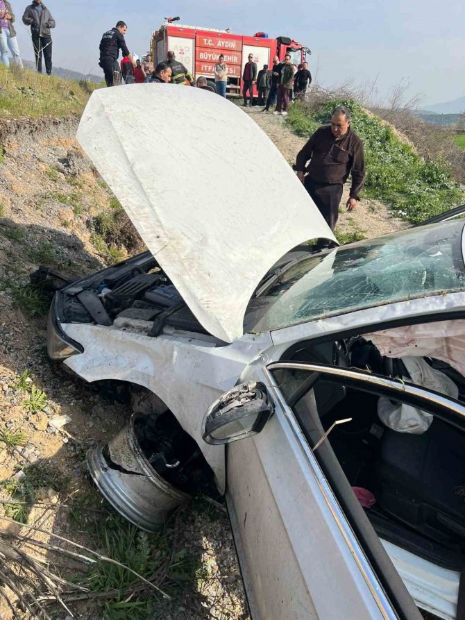 Otomobil Tarlaya Uçtu: 1 Yaralı