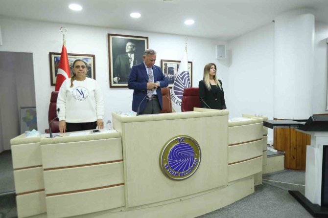 Seyhan Meclisi Depremzedeler İçin Tek Yürek Oldu