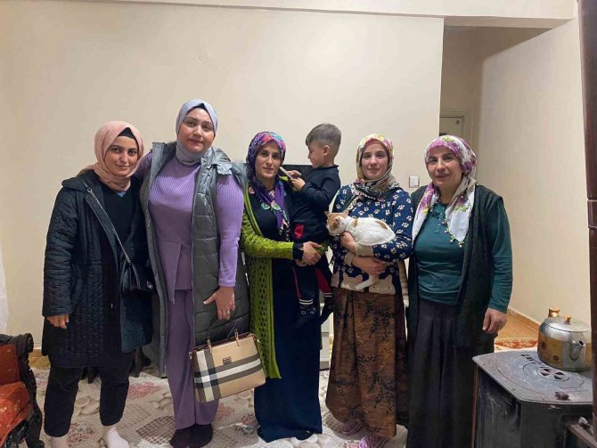 Siirt’te Depremzedeler İçin ’Ailemize Hoşgeldiniz’ Projesi