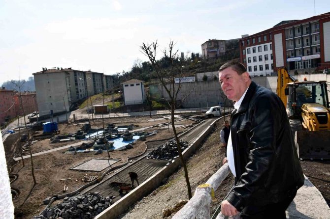 Tekin, ’Vadi Park’ta’ İncelemelerde Bulundu