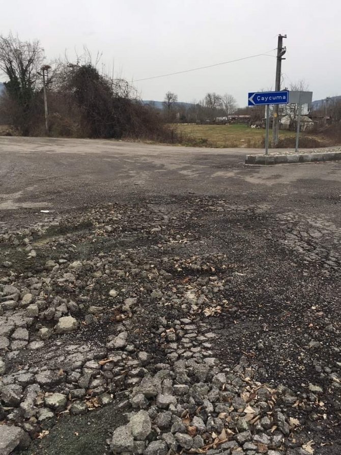 Öğrenciler, Kapalı Durak İstiyor