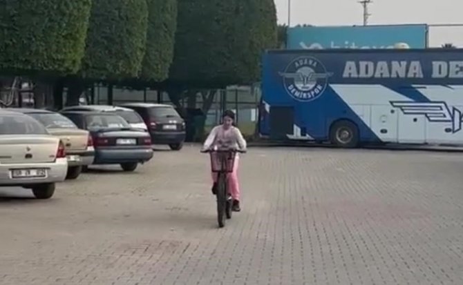 Ads Başkanı Sancak, Zeynep’i Bisikletsiz Bırakmadı