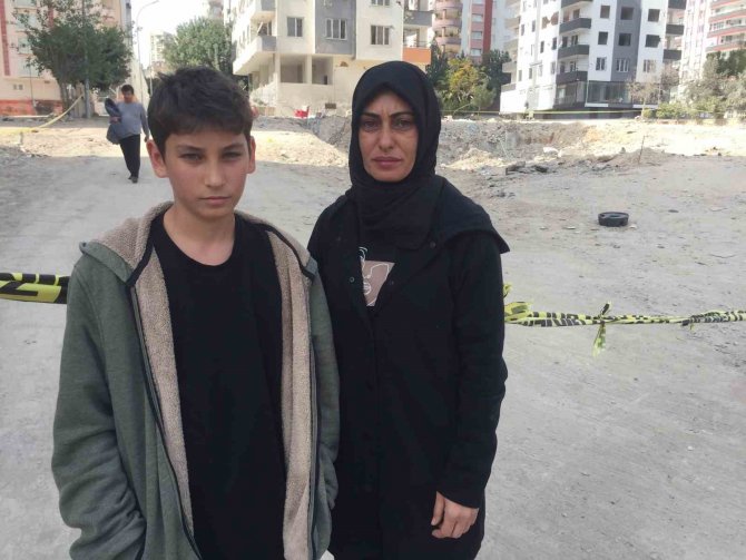 Çocuğun Oyun Tutkusu Aileyi Hayatta Tuttu