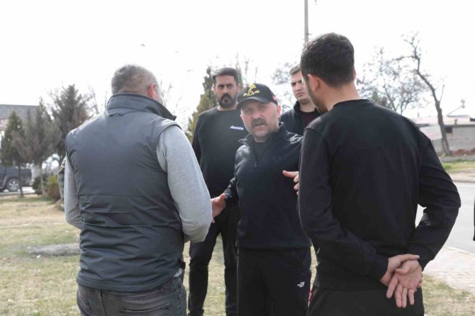 Ağrı Valisi Varol, Bertiz Parkında Kurulan Çadır Kentinde İncelemelerde Bulundu
