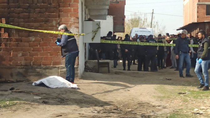 Yanan Koltuğun Arkasında Cansız Bedeni Bulundu
