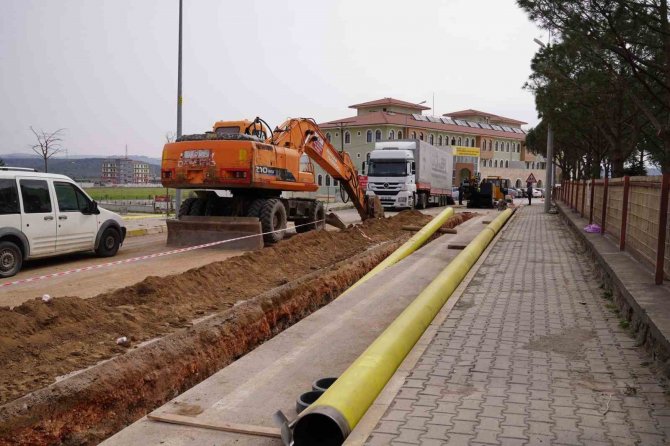 Ayvalık’ta Başkan Ergin Doğalgaz Çalışmalarını İnceledi