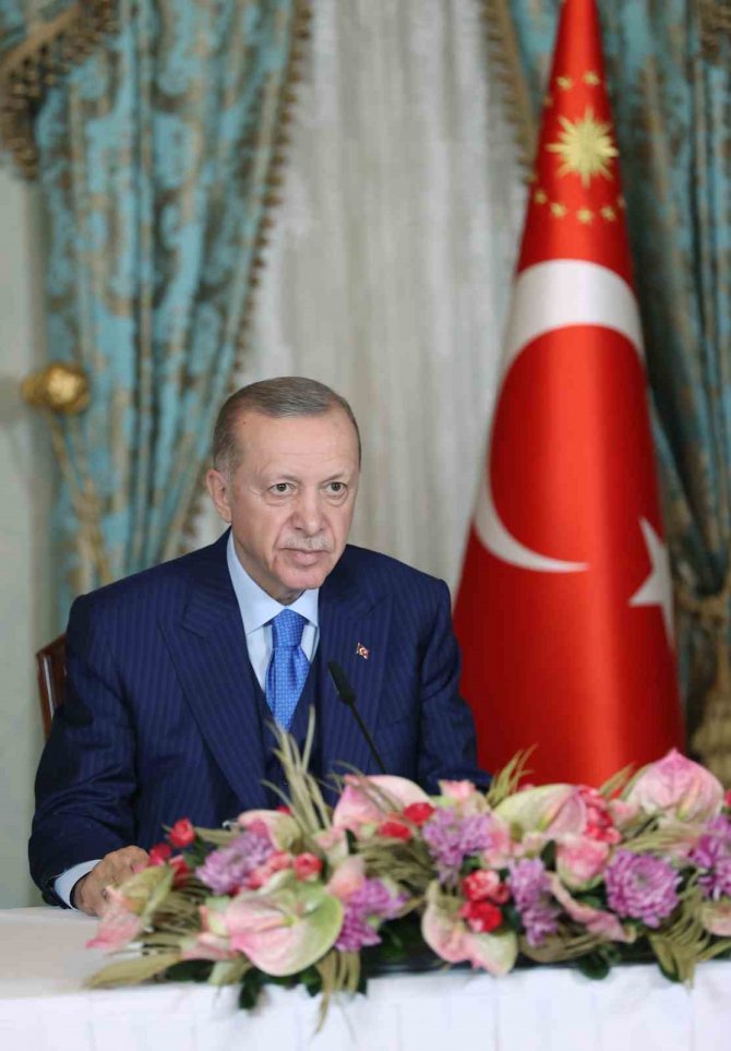 Cumhurbaşkanı Erdoğan: "Ticaret Hacmimizi 5 Yıl İçinde 25 Milyar Dolar Seviyesine Çıkaracağız"