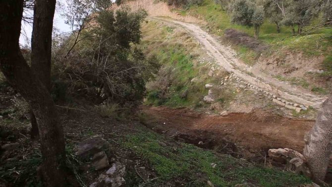 Yılmazköy’ün 10 Yıllık Ulaşım Sorununu Efeler Çözdü