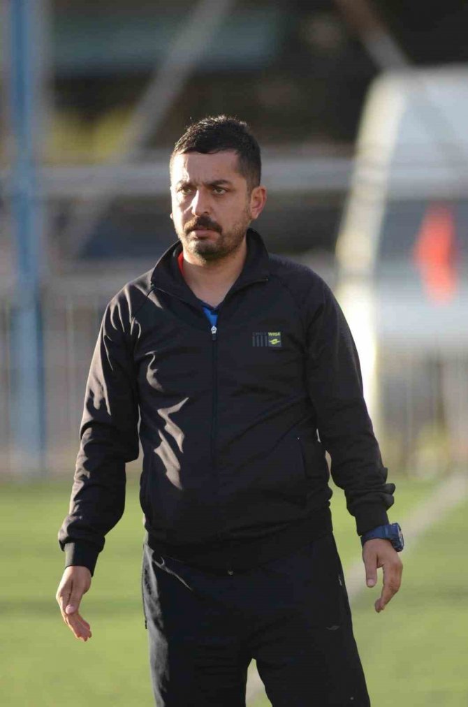 Erkilet Kayserispor Futbol Okulları Depremzedelere Ücretsiz