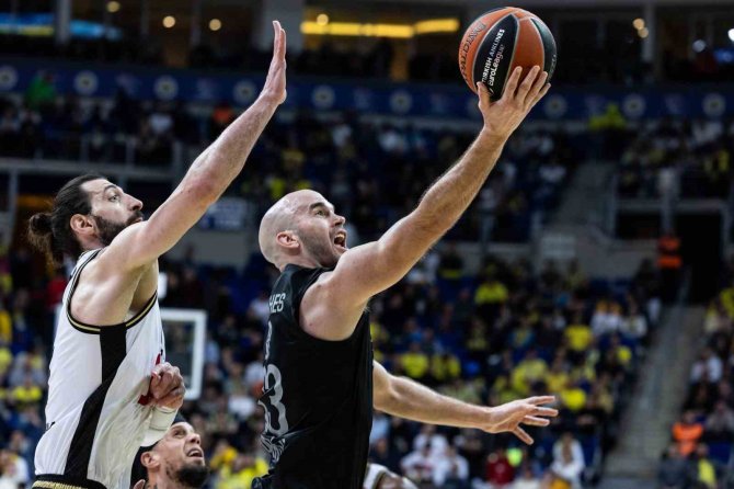 Thy Euroleague: Fenerbahçe Beko: 104 - Virtus Bologna: 72