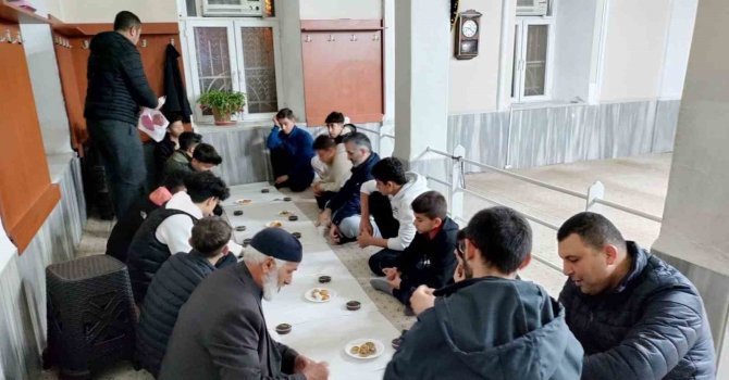 Germencik İ̇l Müftüsü Coşkun Gençlerle Bir Araya Geldi