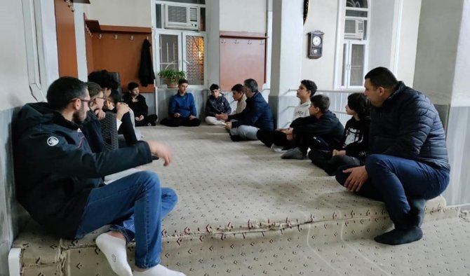 Germencik İ̇l Müftüsü Coşkun Gençlerle Bir Araya Geldi