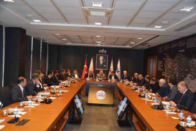 Halı Sektör Kurulu Gaziantep’te Toplandı