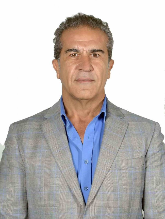 İ̇zmirli Doktor Geçirdiği Kazada Hayatını Kaybetti