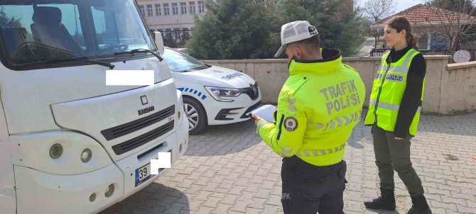 Kırklareli’nde Okul Servislerine Denetim